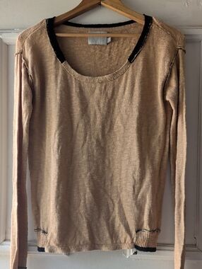 Michael Stars Long Sleeve Scoop Neck Top in Beige with Black Trim